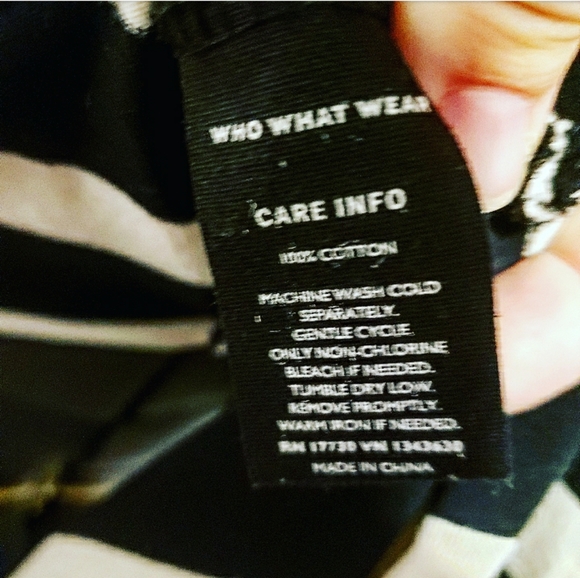 Who What Wear Striped Flyaway Top - Picture 5 of 5